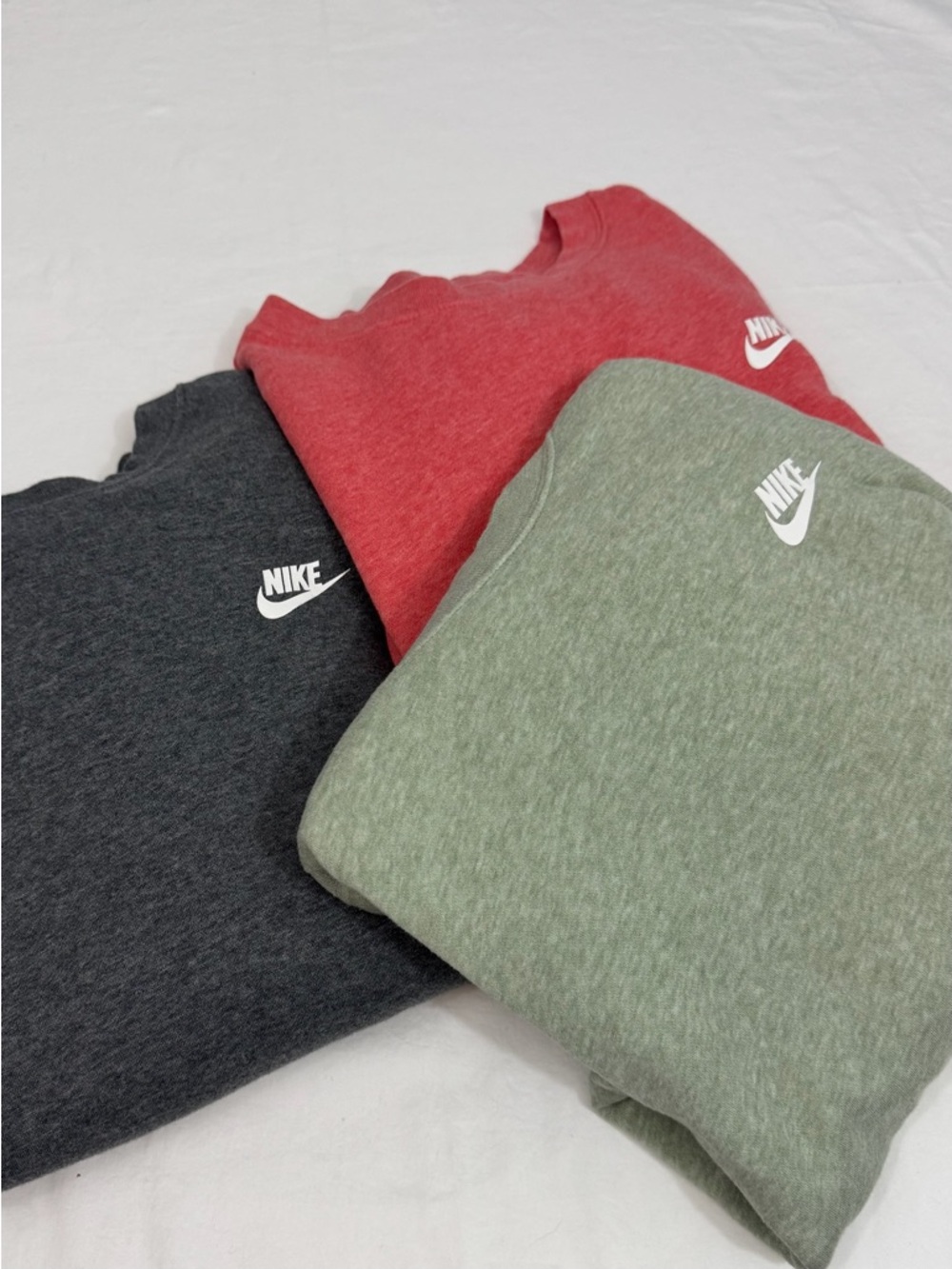 Nike 3 Pullover Sweatshirts Bundle XL - Picture 15 of 15